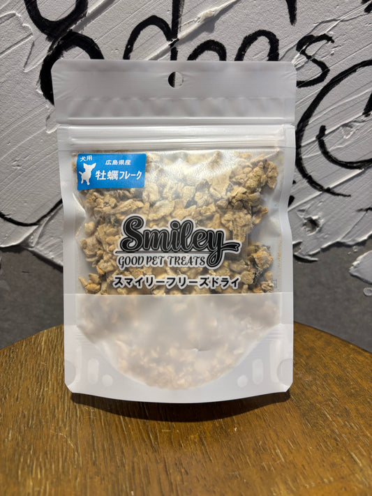 素材にこだわるスマイリーから!広島県産牡蠣フレークのフリーズドライ!