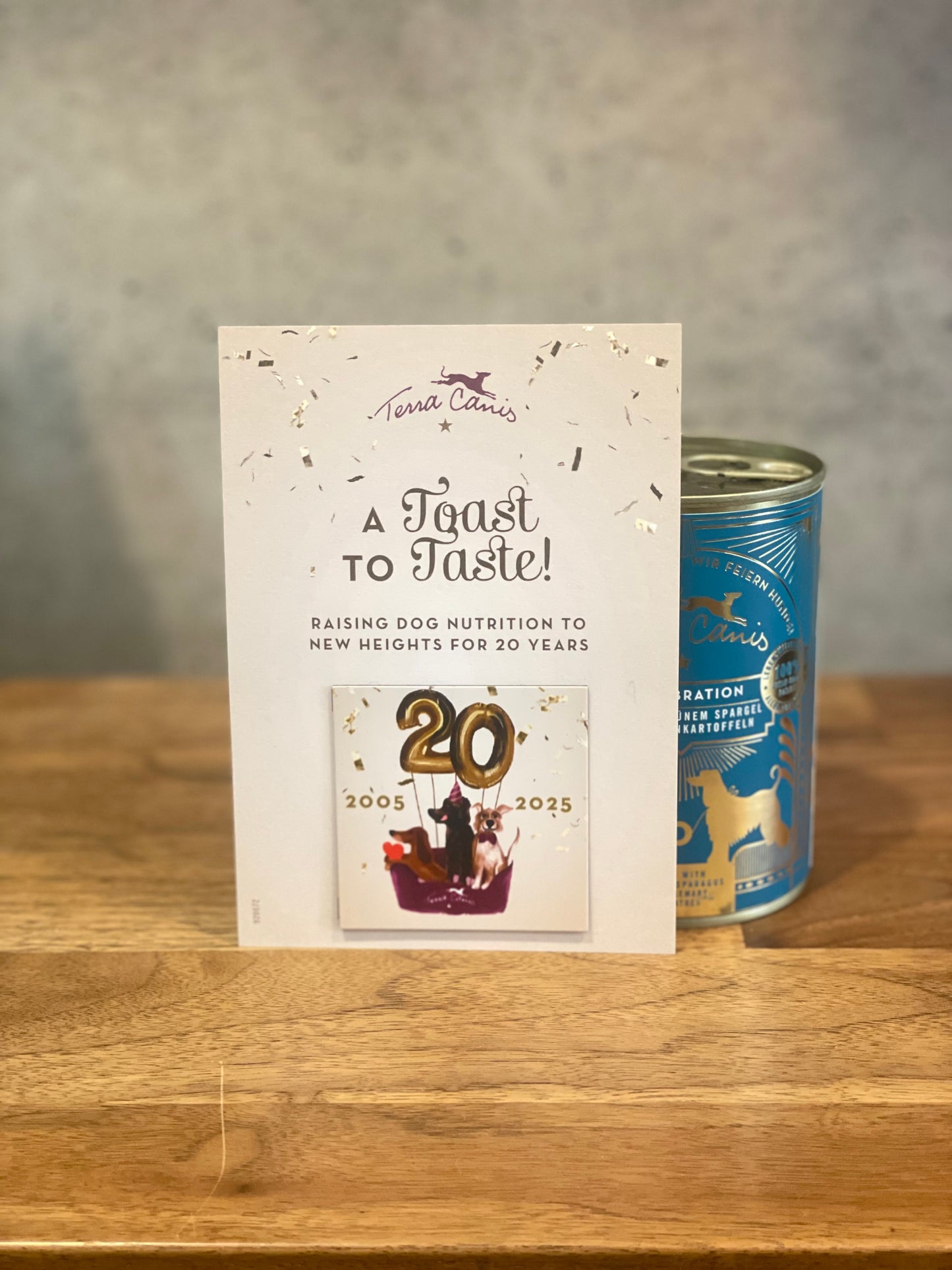 !テラカニス20周年記念缶 ビーフグリーンアスパラガスとローズマリーとポテトを添えて(マグネットプレゼント付き)