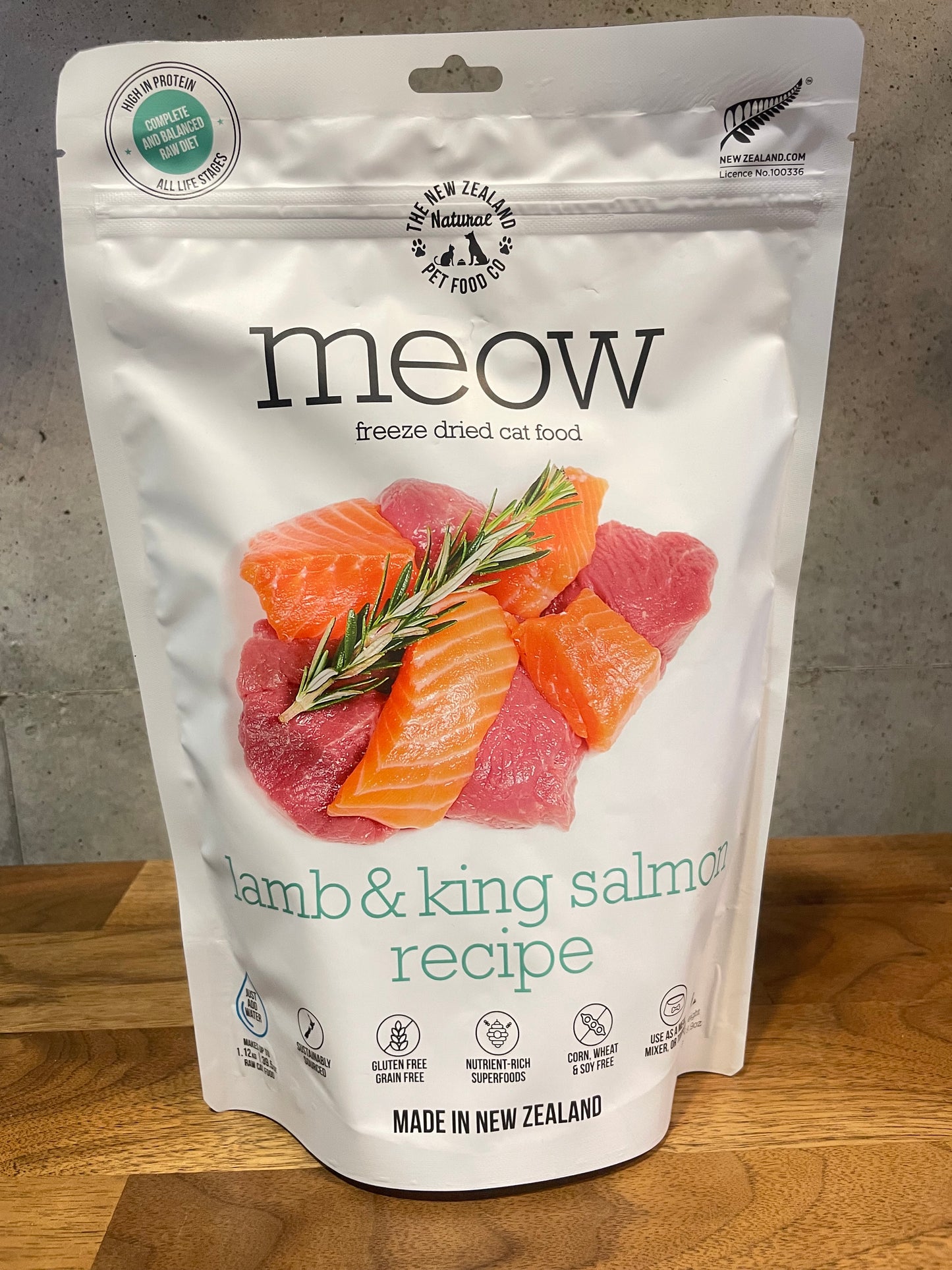 meow ラム＆キングサーモン 280g ハイグレードフリーズドライフード